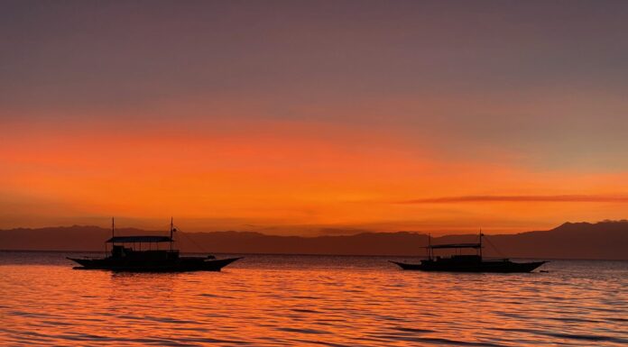 Extensive travel guide to Moalboal in the Philippines